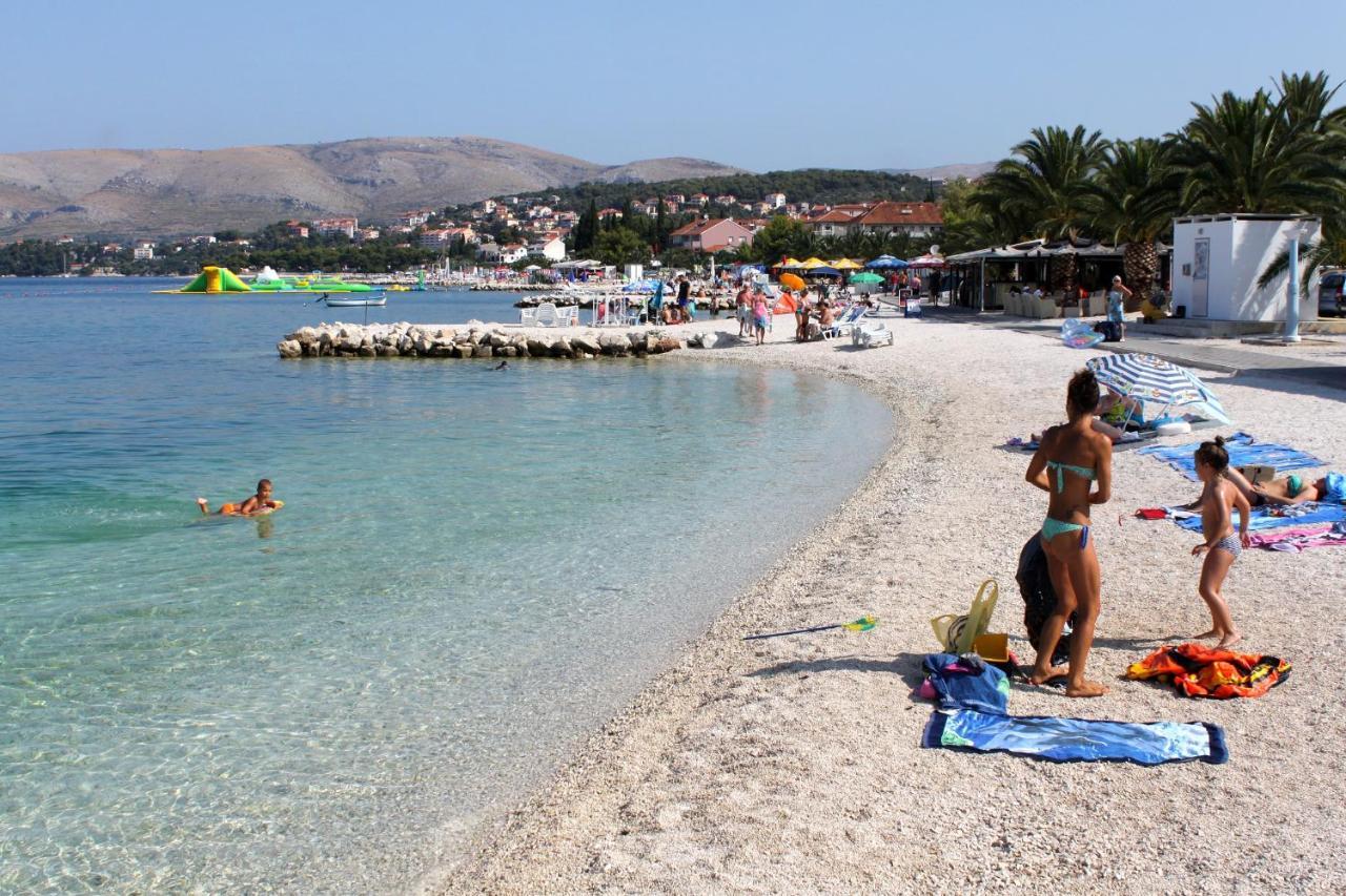 Apartments By The Sea Okrug Gornji, Ciovo - 6067 Trogir Exterior foto