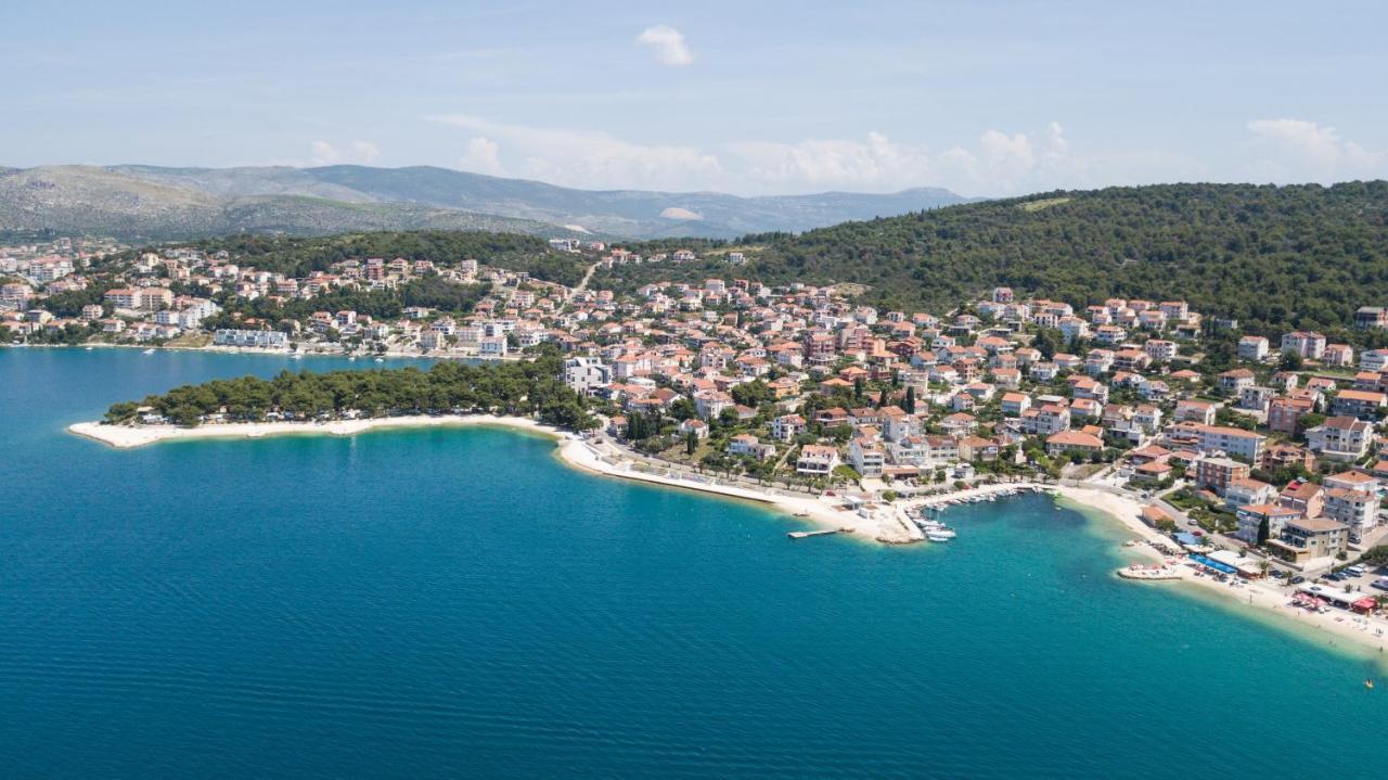 Apartments By The Sea Okrug Gornji, Ciovo - 6067 Trogir Exterior foto